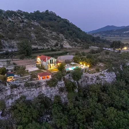 Luce * Omiš