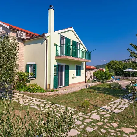 Villa Luce *